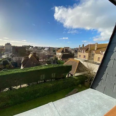 Cosy A 200m De La Apartment